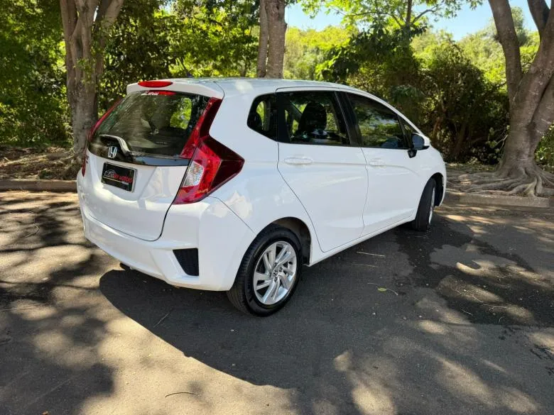 Honda - FIT 1.5 LX AUT