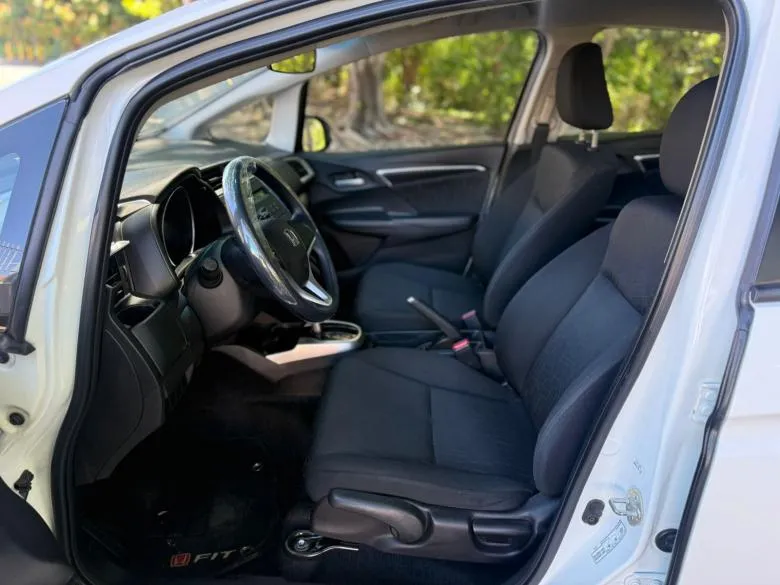 Honda - FIT 1.5 LX AUT