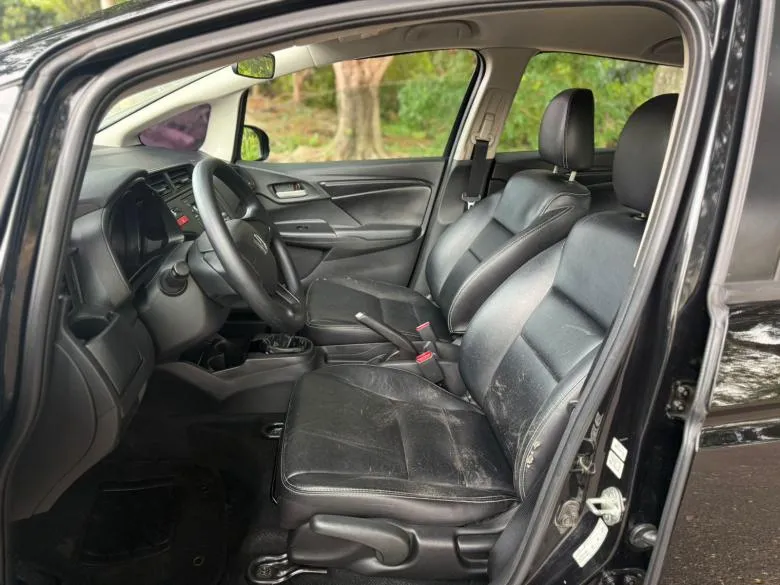 Honda - FIT 1.5 LX MEC 