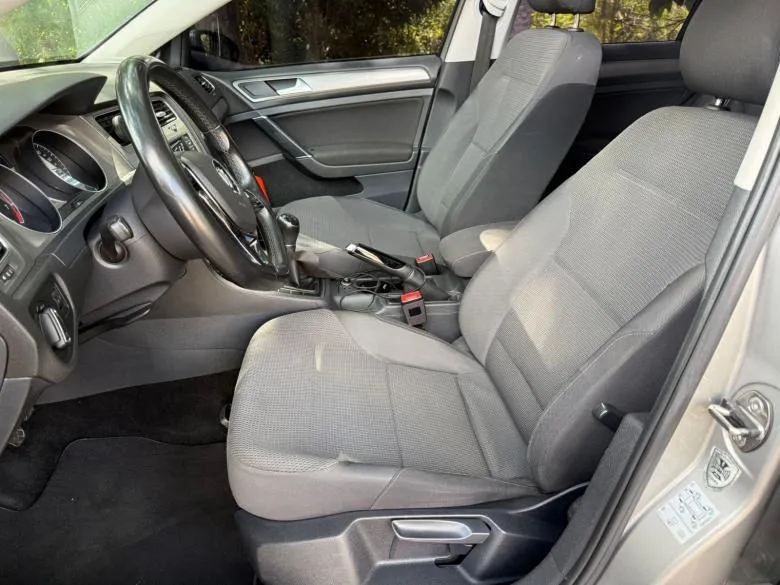 VW - VolksWagen - GOLF 1.0 TSI COMFORTLINE