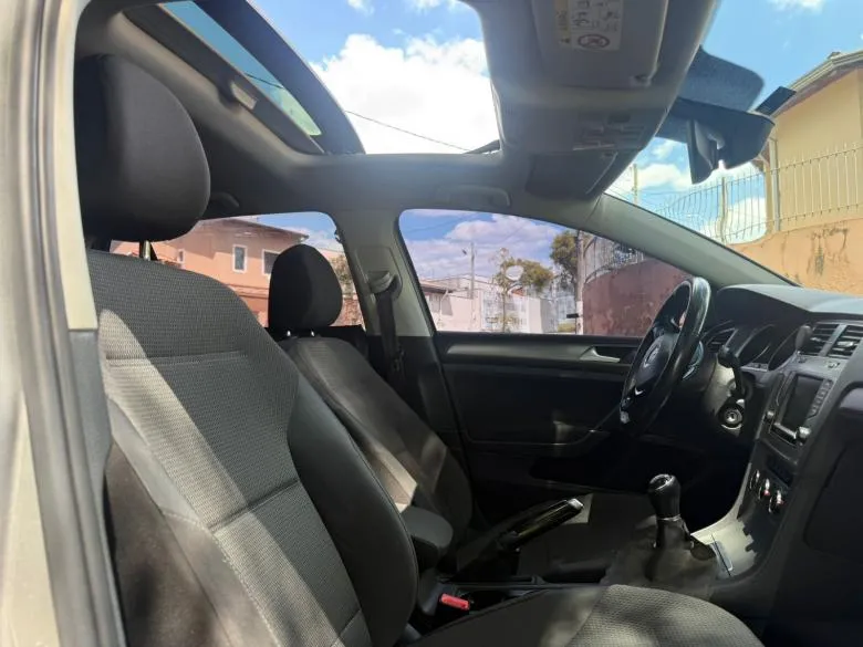 VW - VolksWagen - GOLF 1.0 TSI COMFORTLINE