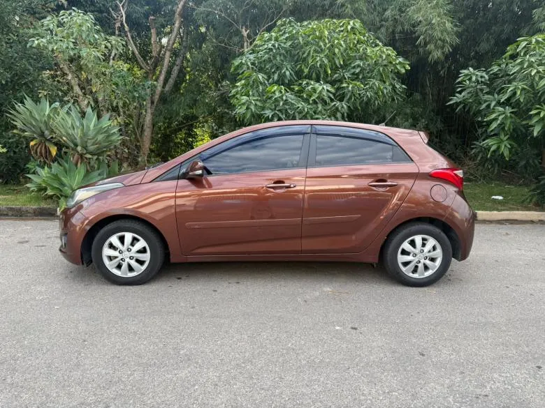 Hyundai - HB20 1.0 
