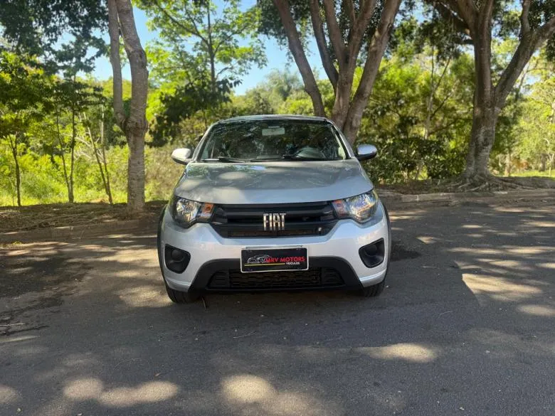 Fiat - MOBI 1.0 LIKE COMPLETO