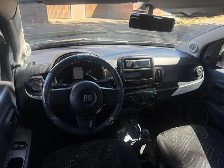 Fiat - MOBI 1.0 LIKE COMPLETO