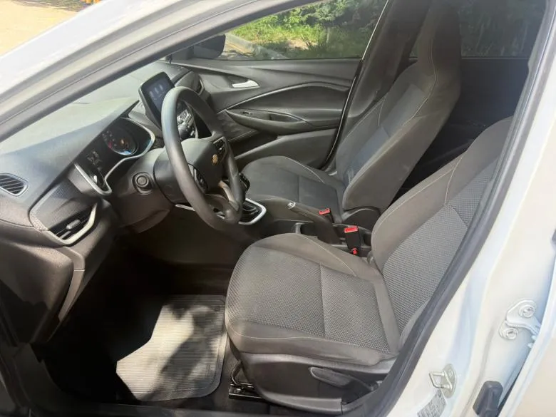 GM - Chevrolet - ONIX SEDAN PLUS LT 1.0 