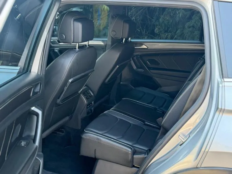 VW - VOLKSWAGEN - TIGUAN R LINE AUT 